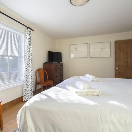 Delightful Bird Sisters Cottage With Free Parking Hove Esterno foto