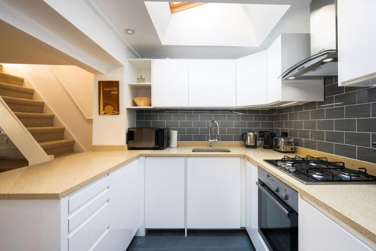 Delightful Bird Sisters Cottage With Free Parking Hove Esterno foto