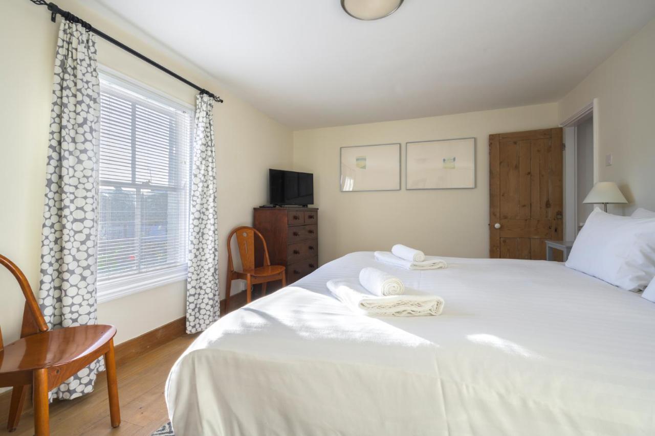 Delightful Bird Sisters Cottage With Free Parking Hove Esterno foto